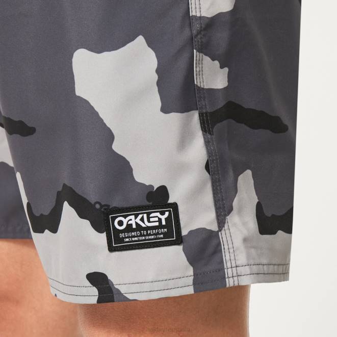 Oakley b1b camo gri închis Wanderlust 18\" rc scurt de plajă haine 620J2734