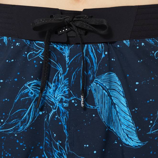 Oakley broasca cu flori albastre boardshort ohana floral 20\". haine 620J2895
