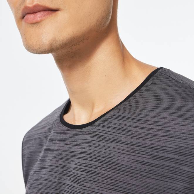 Oakley erica întunecată tee pentru gama gravitațională haine 620J2527