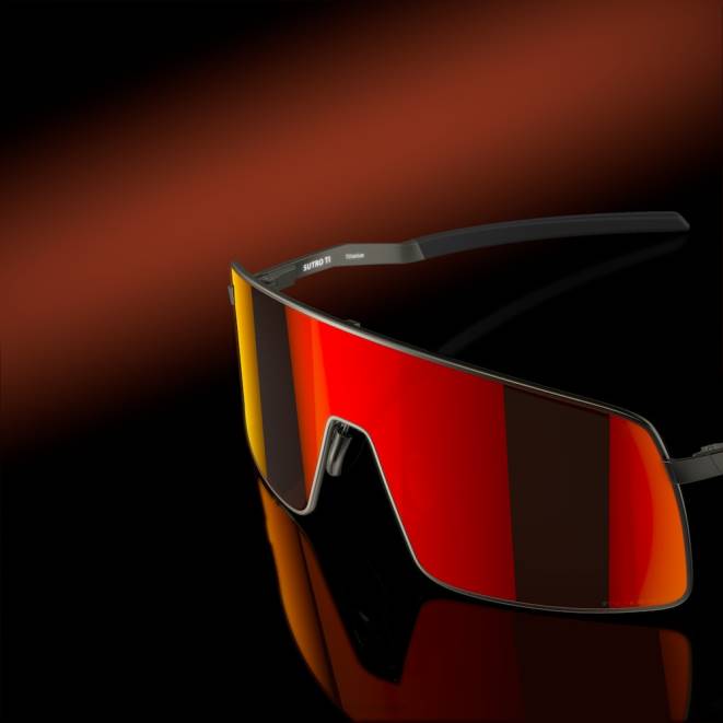 Oakley lentile prizm ruby, cadru din carbon satinat sutro ti ochelari 620J237