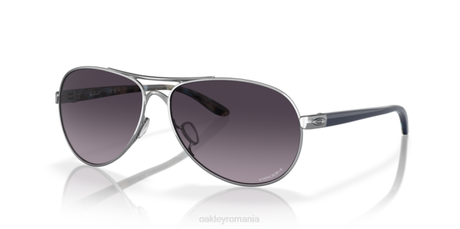 Oakley Lentile gradient gri prizm, cadru cromat lustruit părere ochelari 620J485