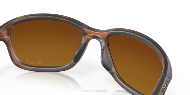 Oakley lentile polarizate maro gradient, rama broasca testoasa maro mat e de neoprit ochelari 620J355